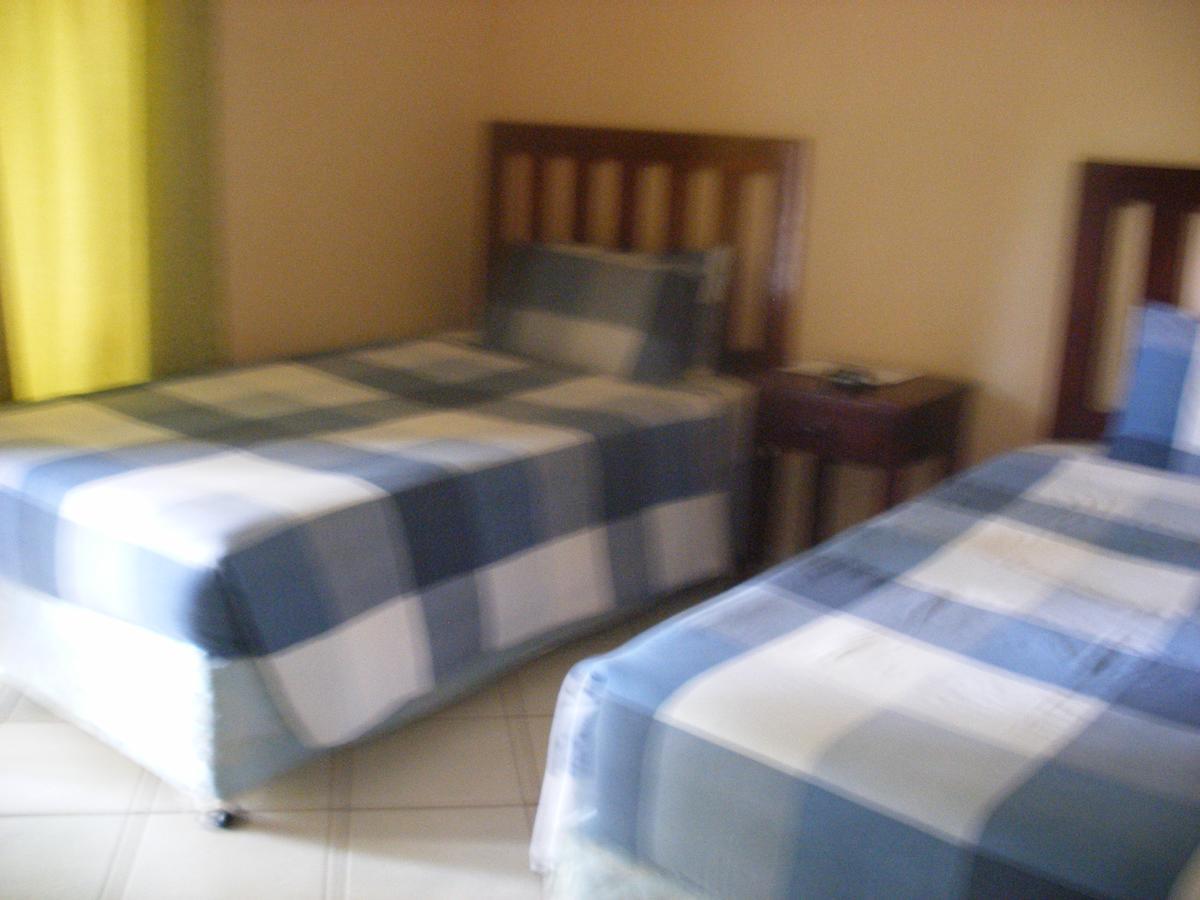 ليفينغستون Gloria'S Bed And Breakfast المظهر الخارجي الصورة