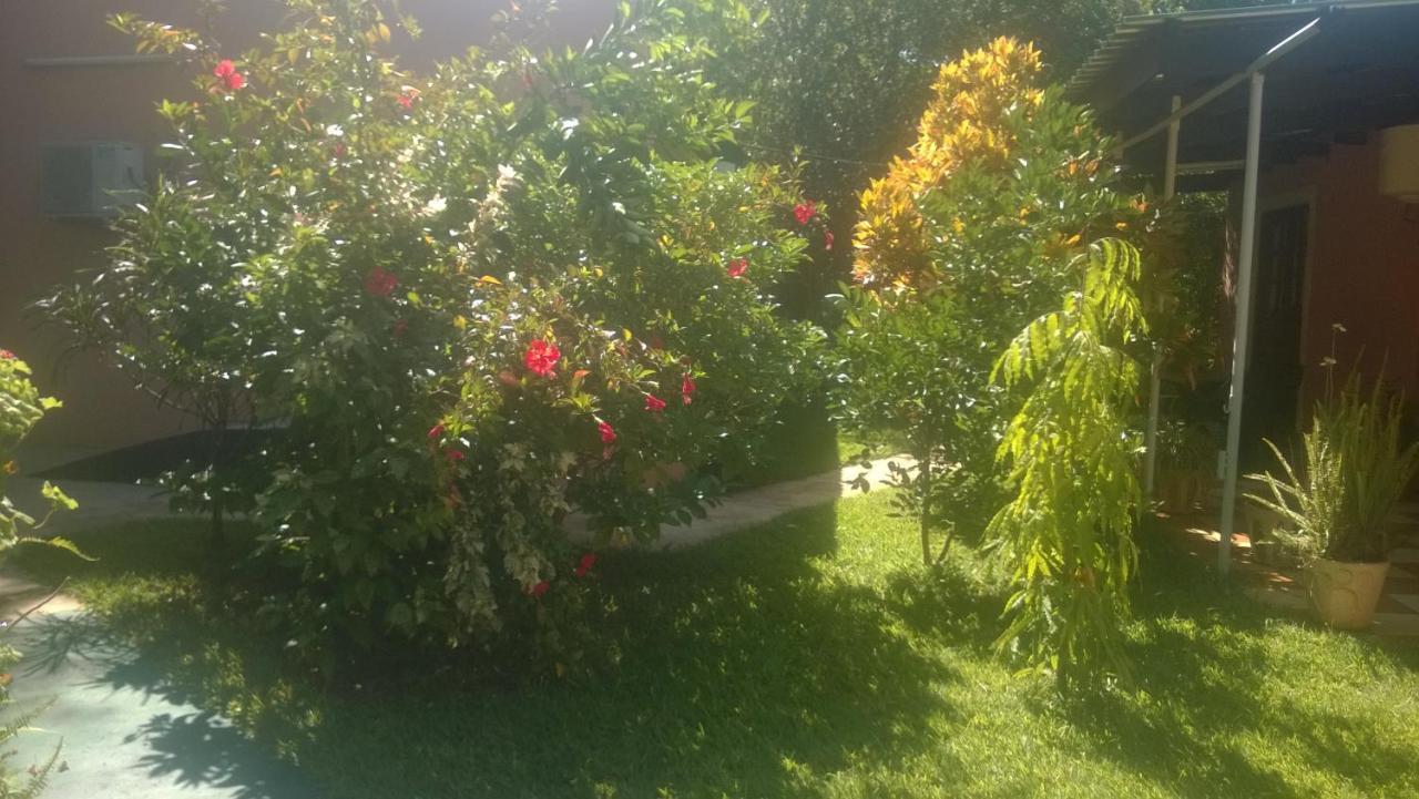 ليفينغستون Gloria'S Bed And Breakfast المظهر الخارجي الصورة