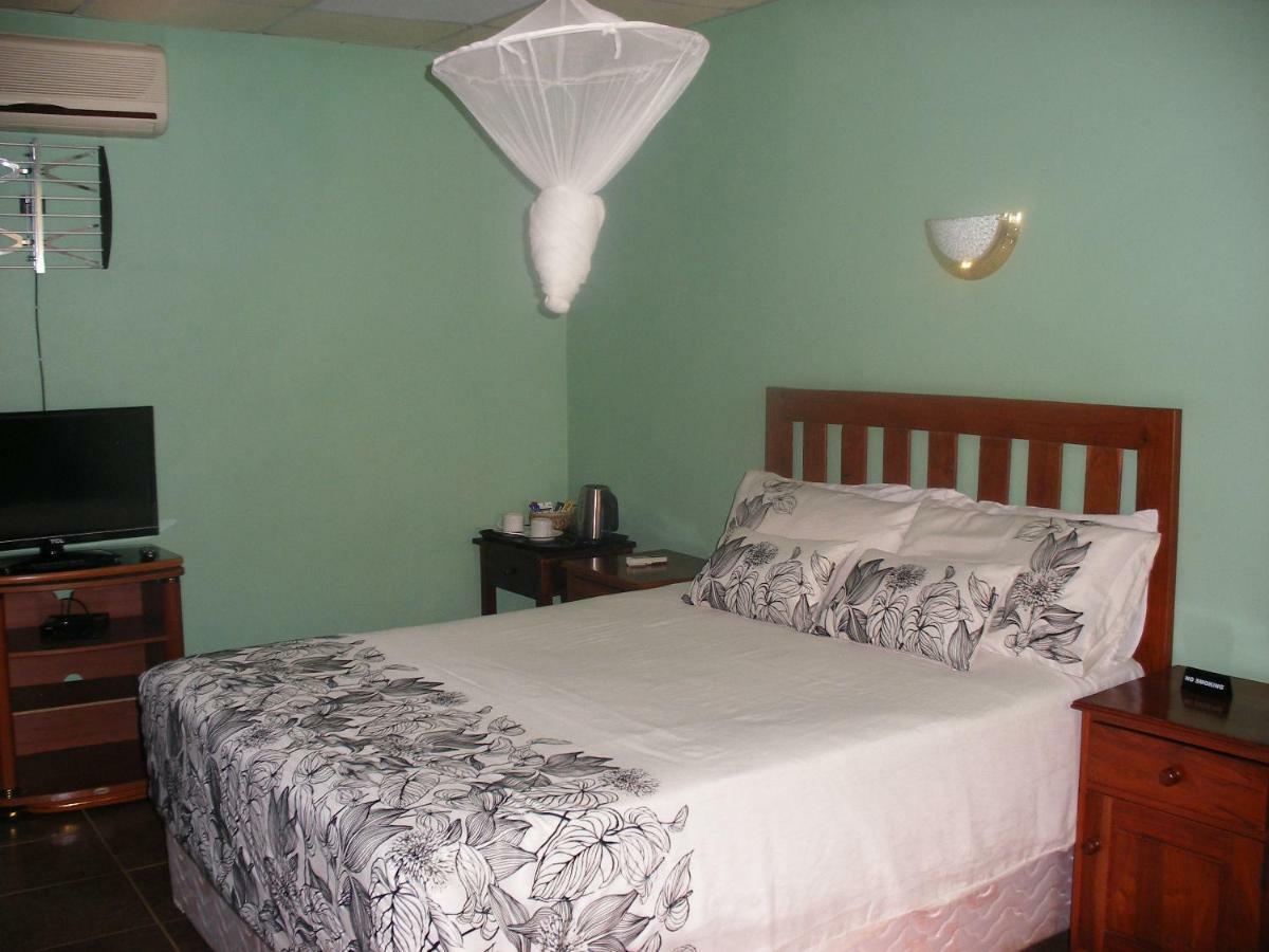ليفينغستون Gloria'S Bed And Breakfast المظهر الخارجي الصورة