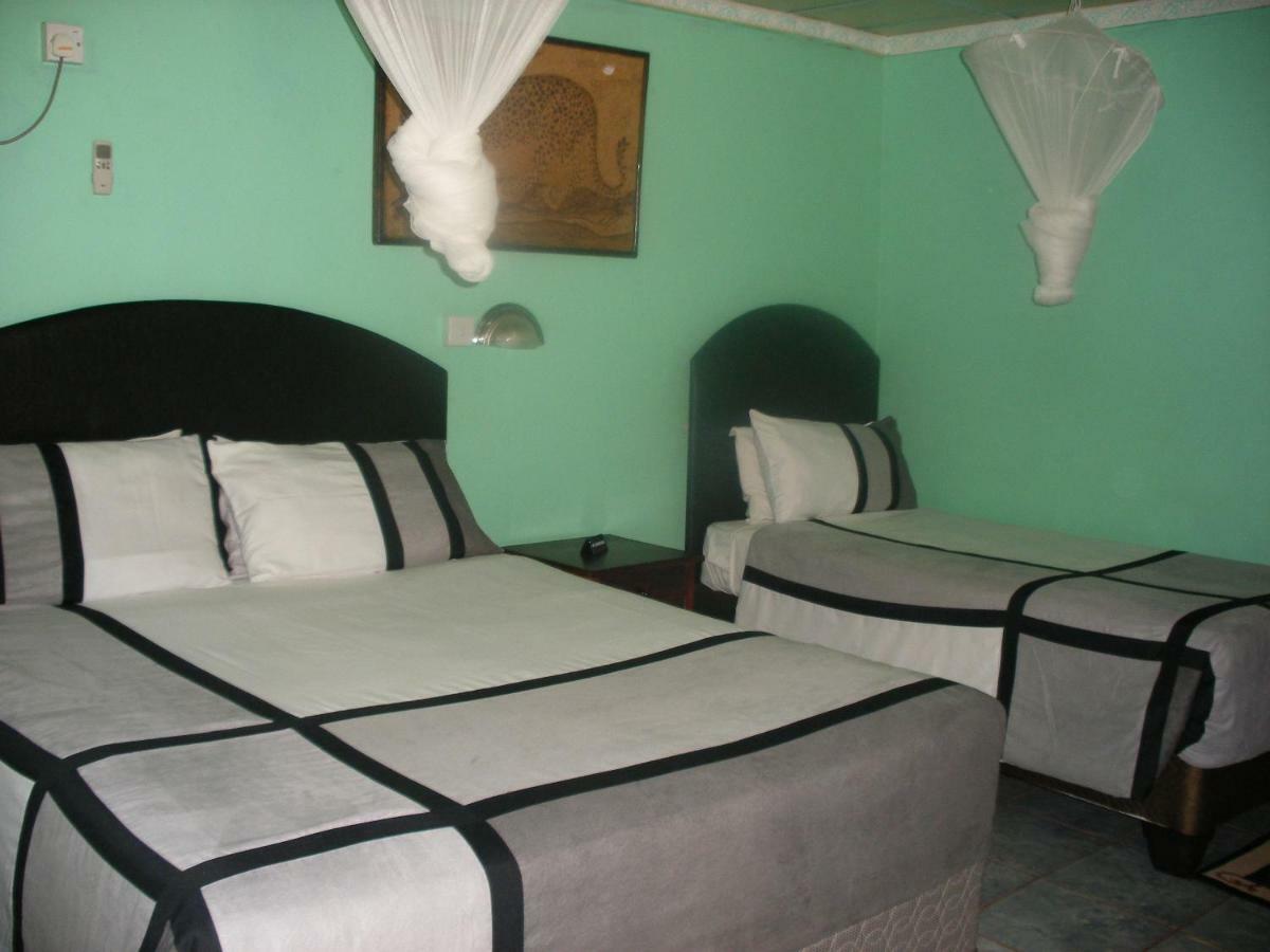 ليفينغستون Gloria'S Bed And Breakfast المظهر الخارجي الصورة